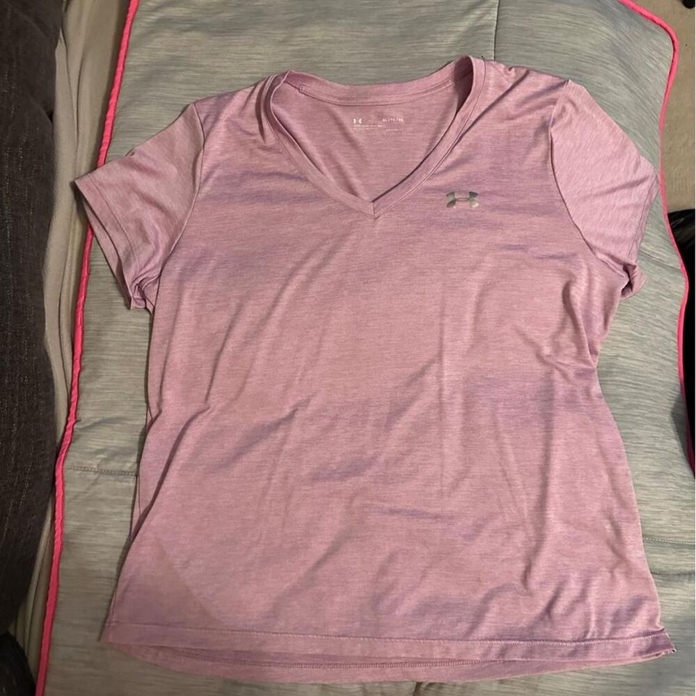 Under-armour Women's light purple T-shirt - heat gear